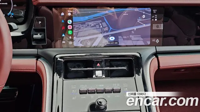 Porsche Panamera 2025
