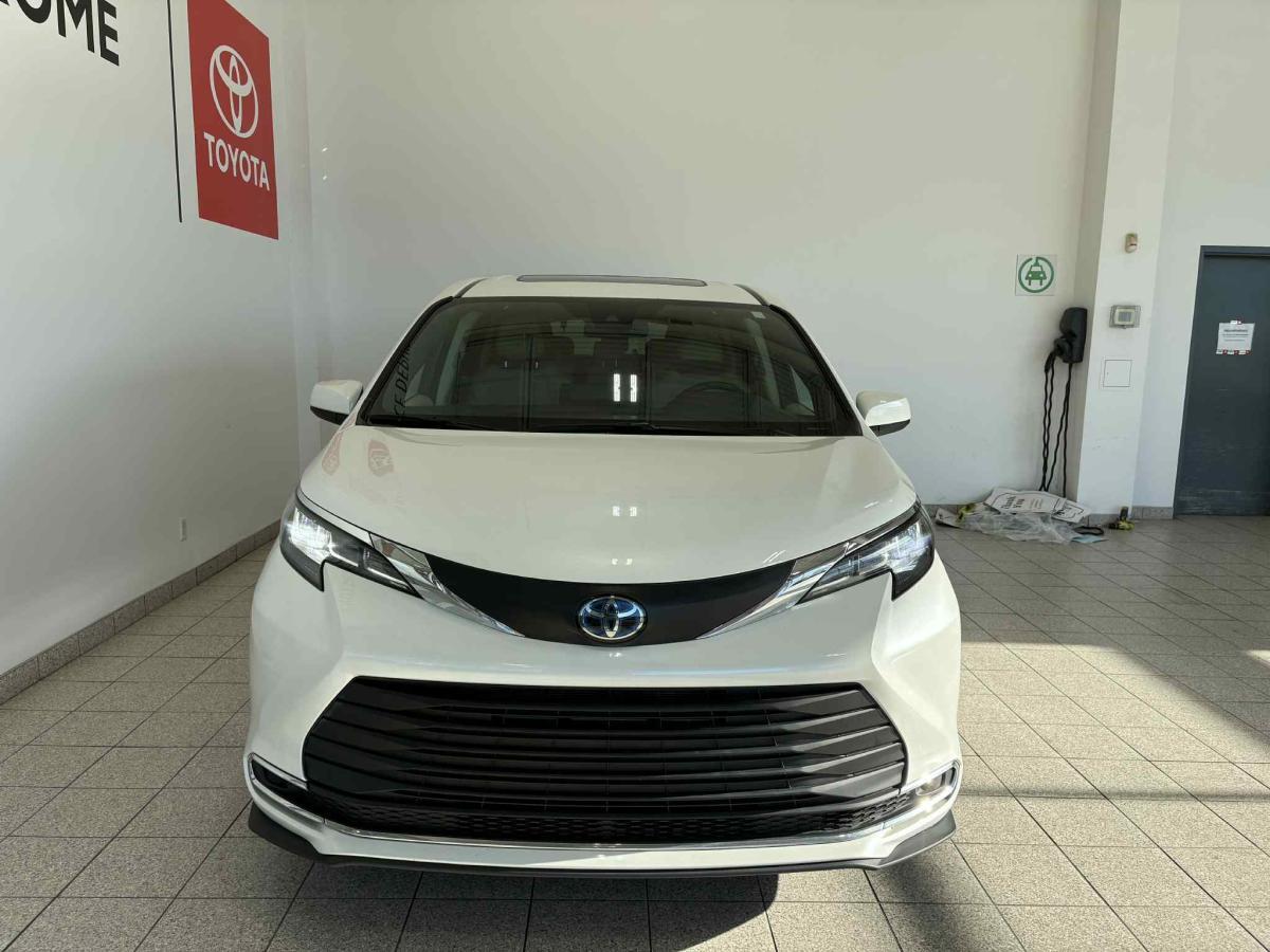 Toyota Sienna 2021
