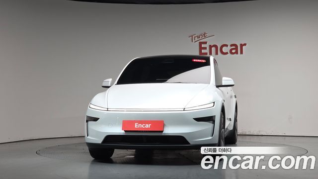 Tesla Model Y 2026
