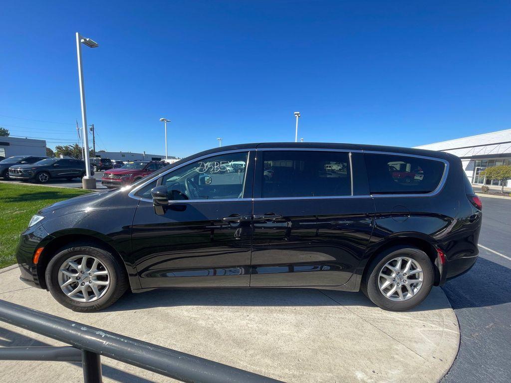 Chrysler Pacifica 2025