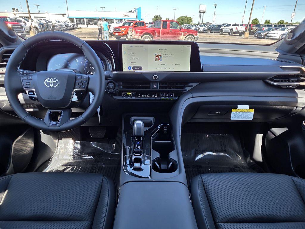 Toyota Crown 2026