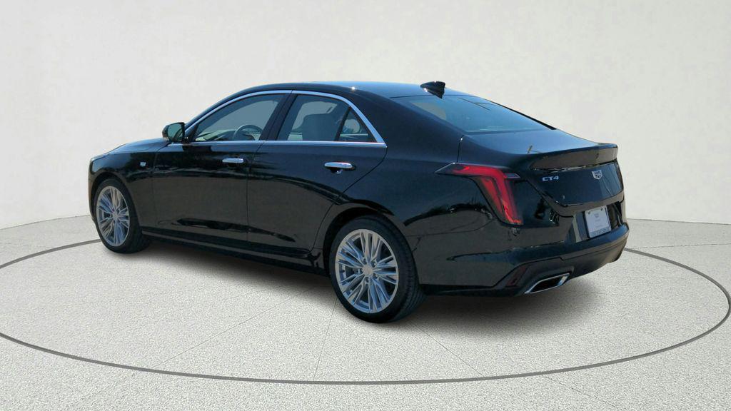Cadillac CT4 2023