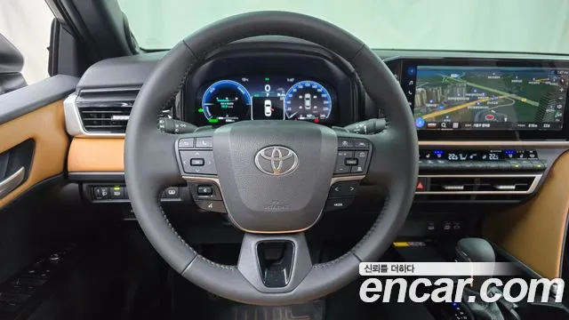 Toyota Camry 2025