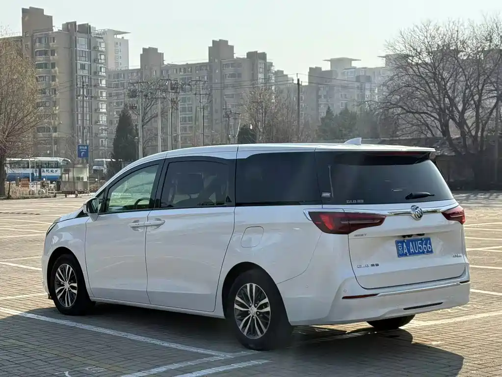 Buick GL8 2020