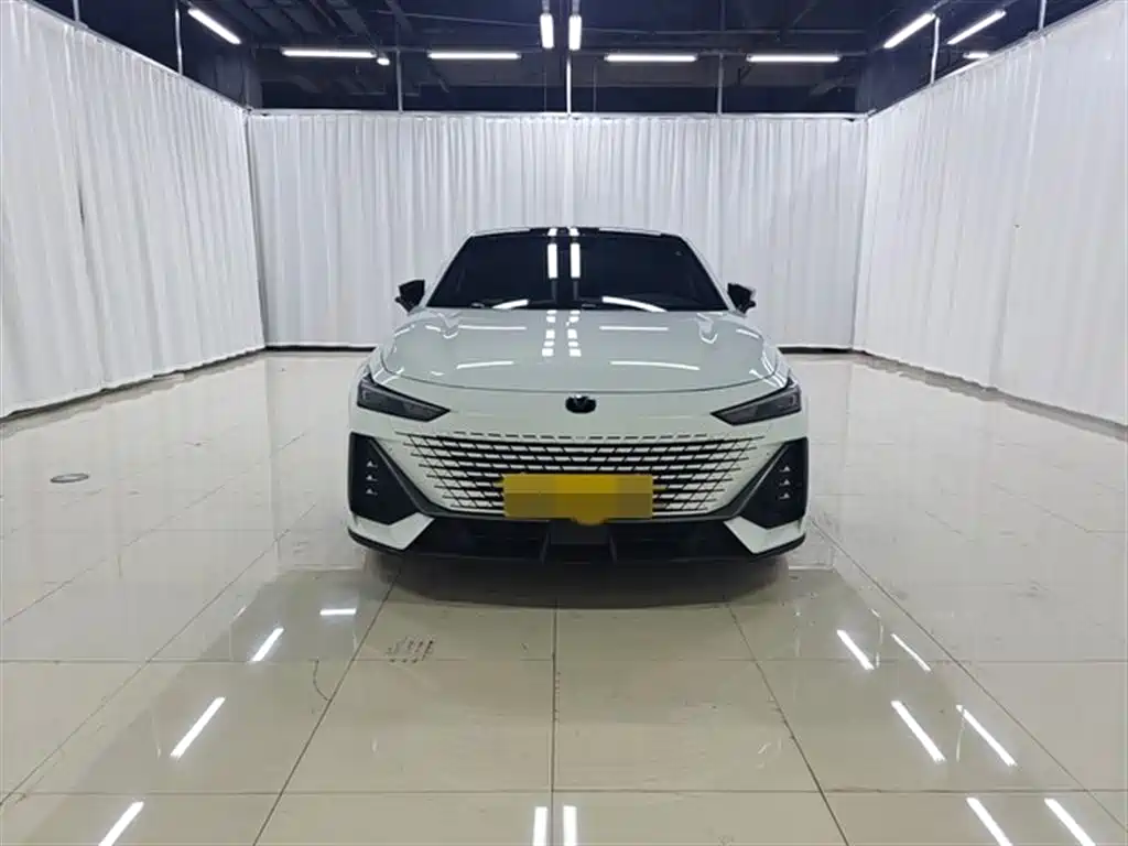 Changan UNI-V 2023
