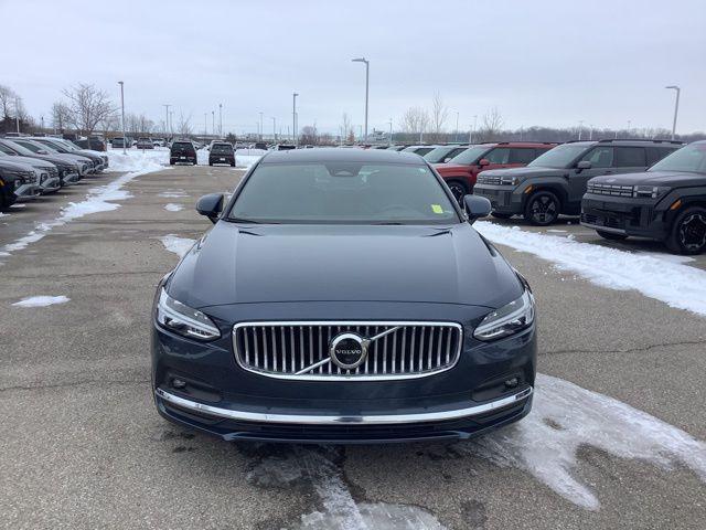 Volvo S90 2023