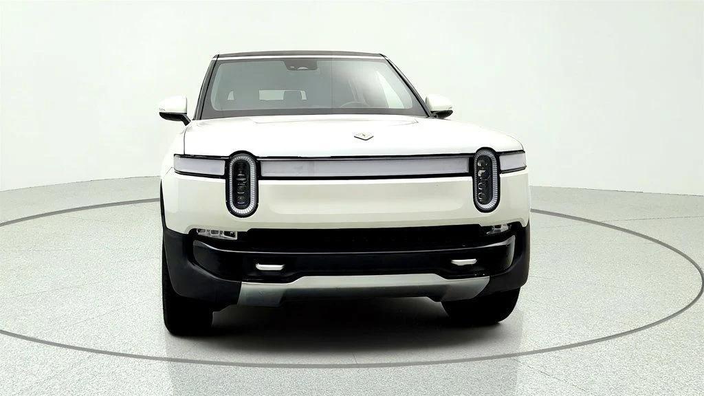 Rivian R1S 2024