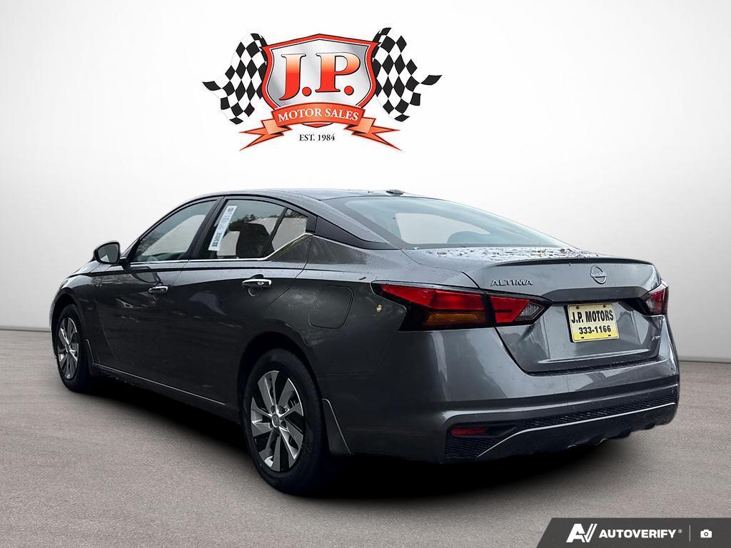 Nissan Altima 2023