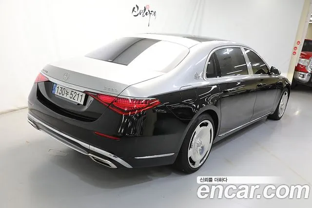 Mercedes-Benz S-Класс 2022
