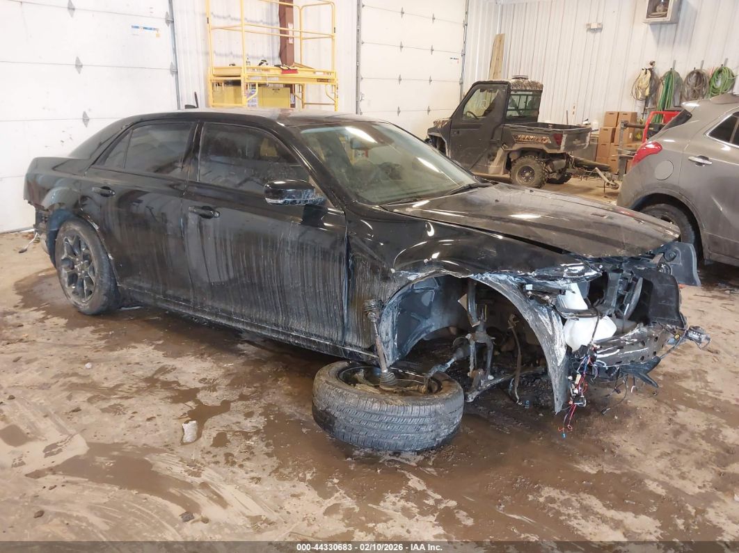 Chrysler 300 2023