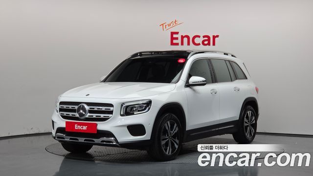 Mercedes-Benz GLB 2021