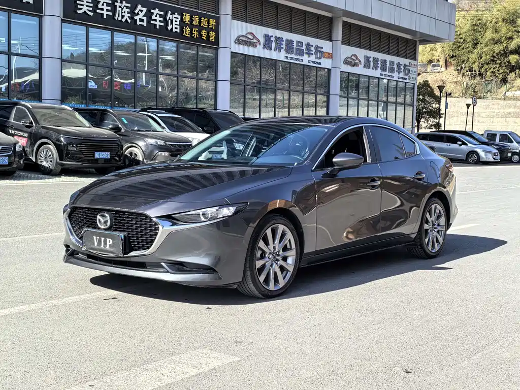 Mazda 3 2024