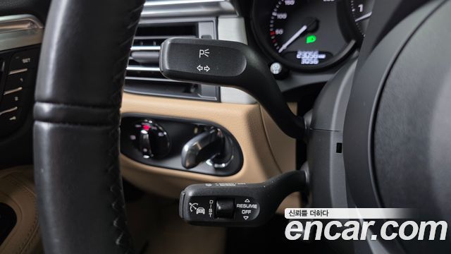 Porsche Macan 2023