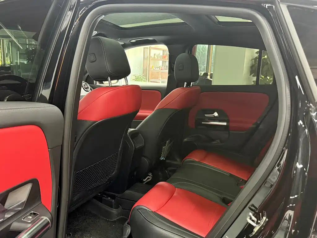 Mercedes-Benz GLA AMG 2022