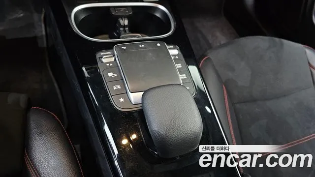 Mercedes-Benz CLA 2022