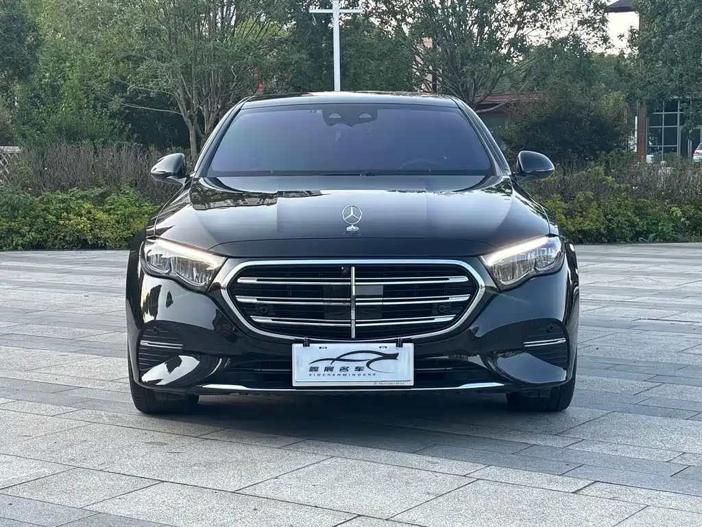 Mercedes-Benz E-Класс 2024