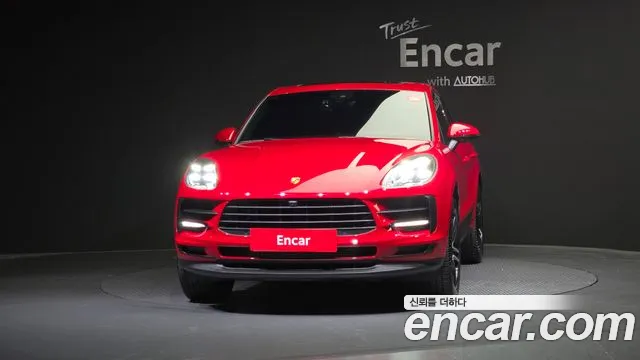 Porsche Macan 2021