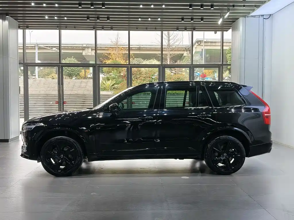 Volvo XC90 2020