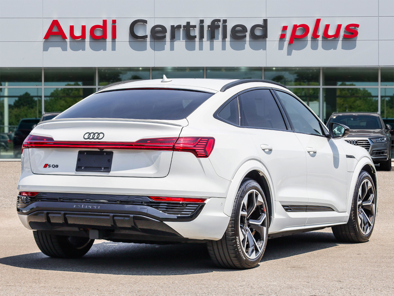 Audi SQ8 2024