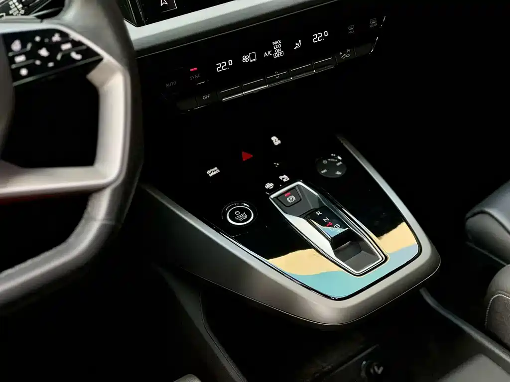 Audi Q5 e-tron 2023