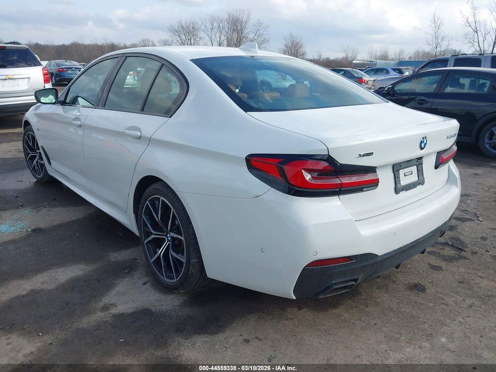 BMW 540 2022
