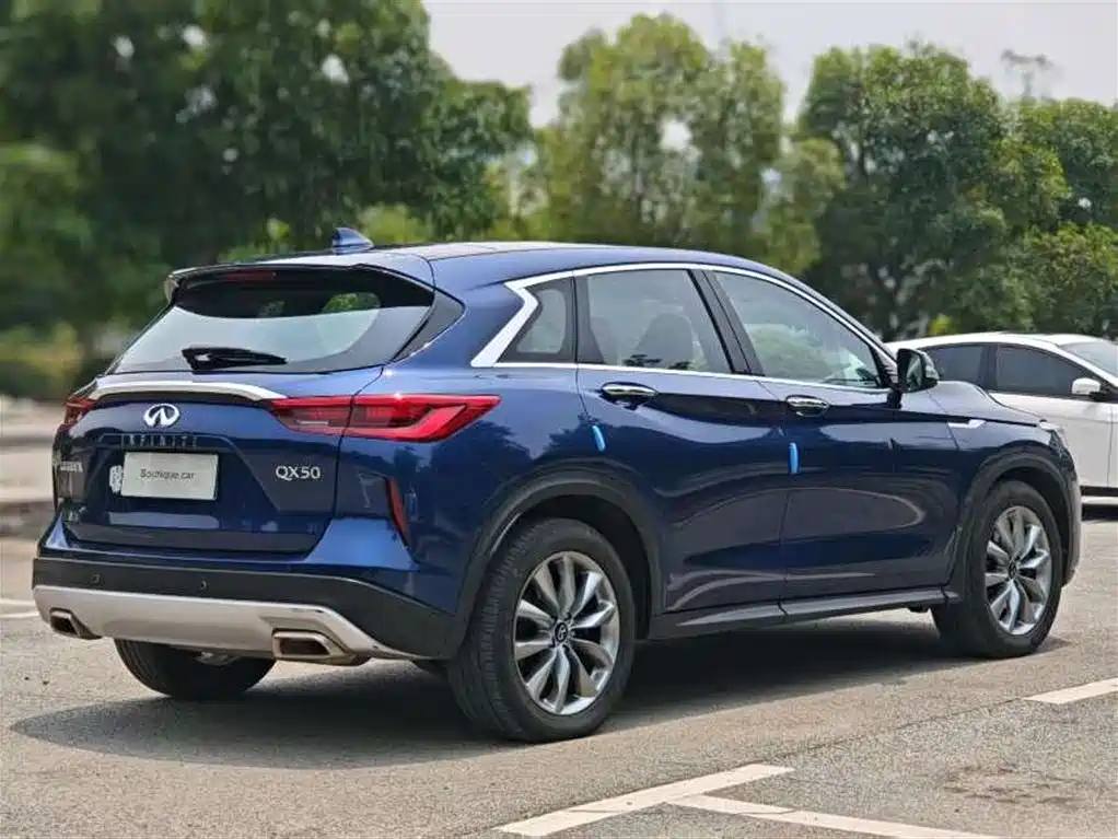 Infiniti QX50 2021