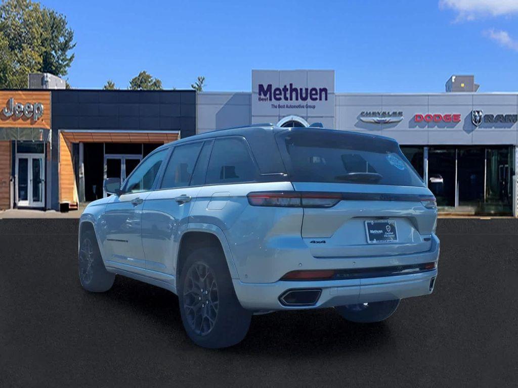 Jeep Grand Cherokee 2025