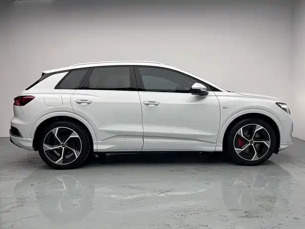 Audi Q4 e-tron 2022