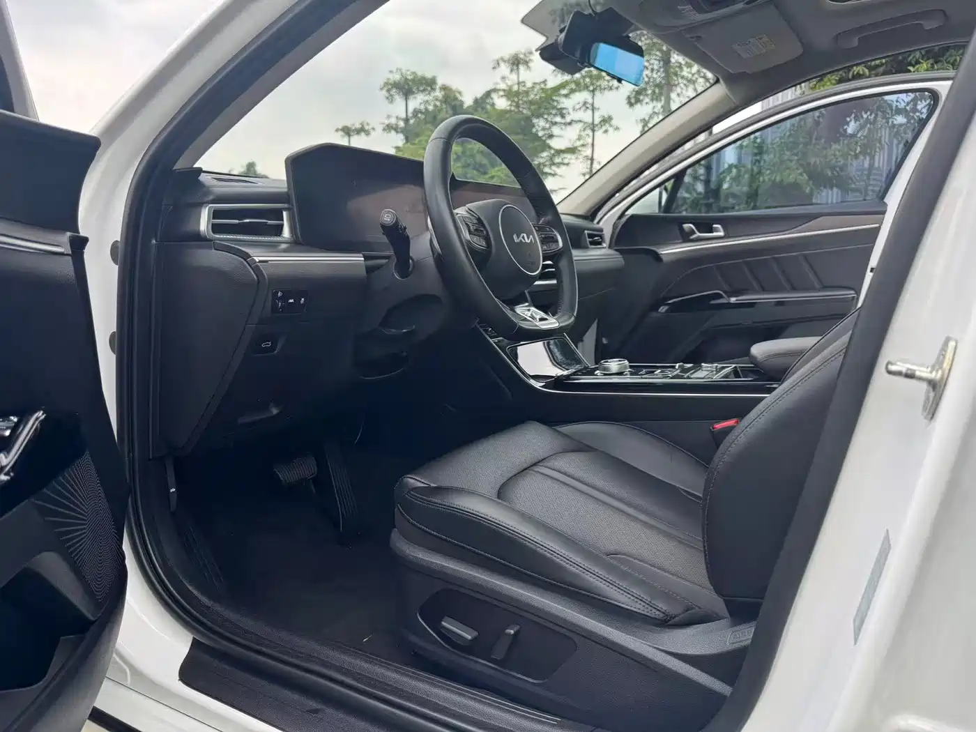 Kia K5 2023