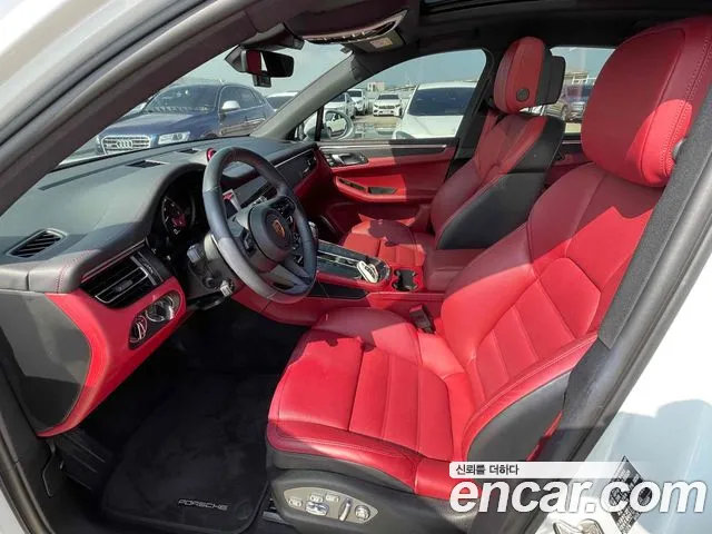 Porsche Macan 2023
