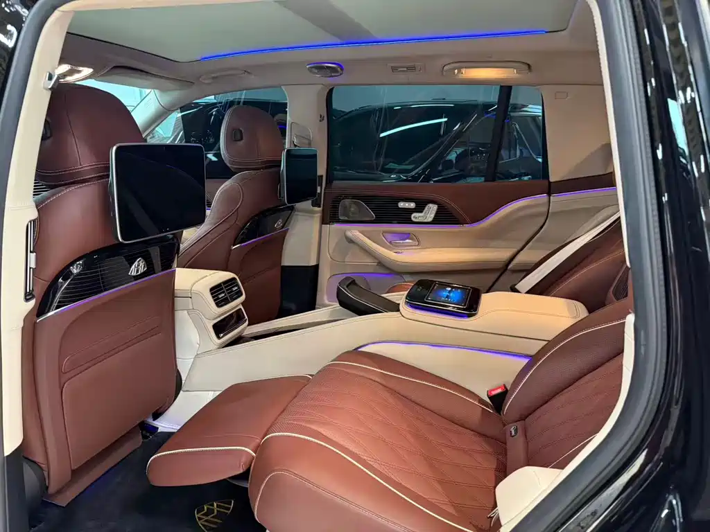 Mercedes-Benz GLS 2021