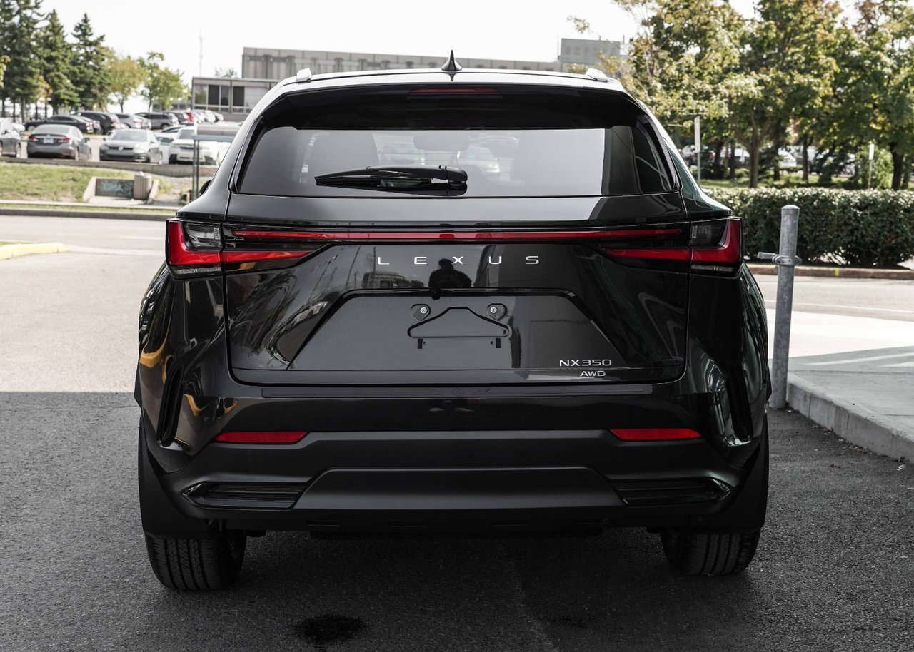 Lexus NX 2026