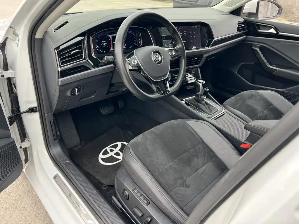 Volkswagen Jetta 2021
