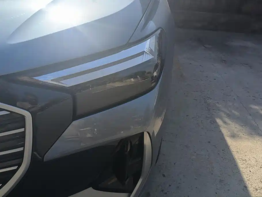 Audi Q4 e-tron 2025