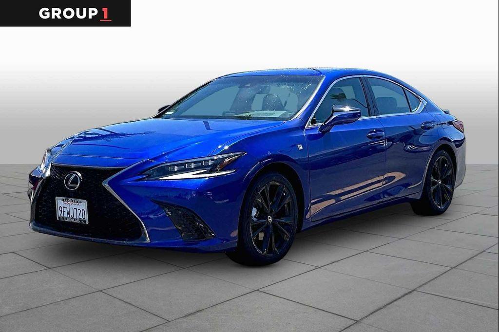 Lexus ES 2023