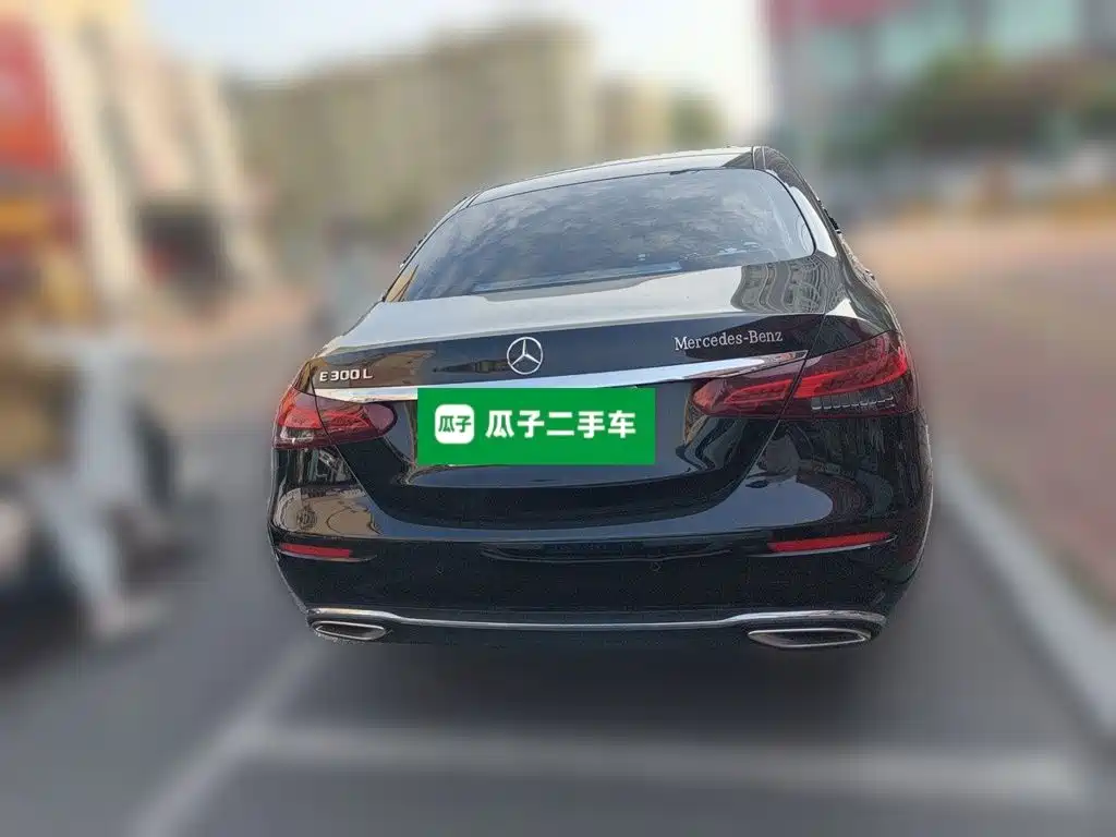 Mercedes-Benz E-Класс 2022