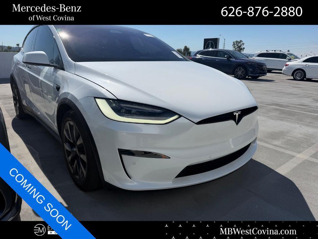 Tesla Model X 2022