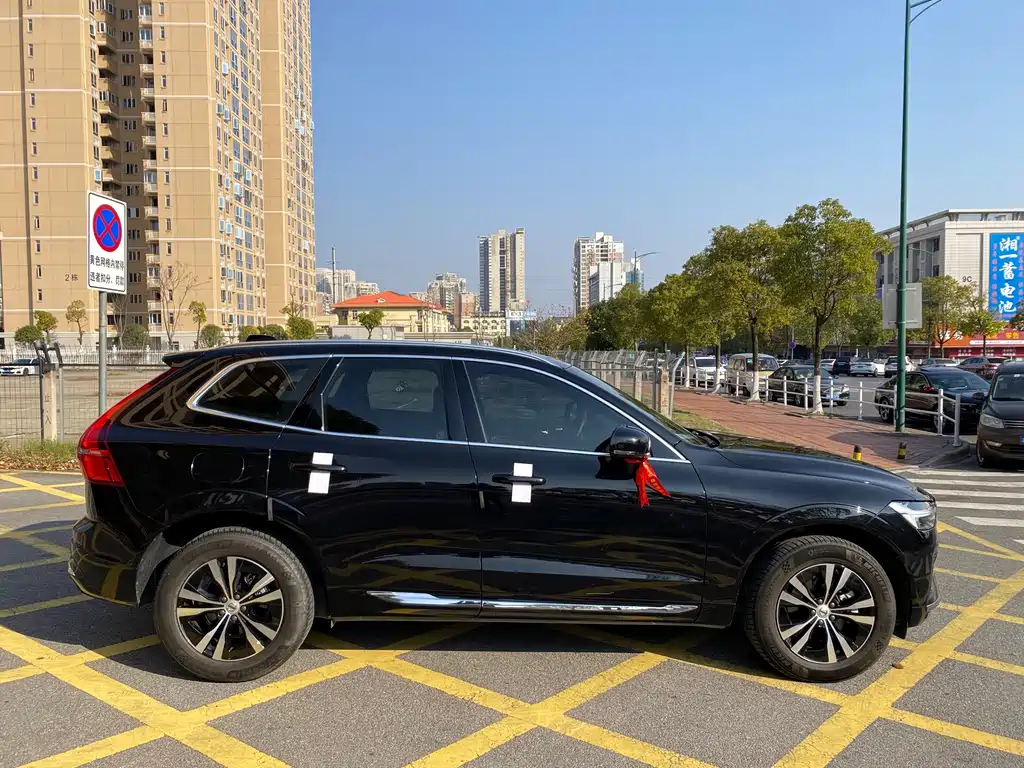 Volvo XC60 2024