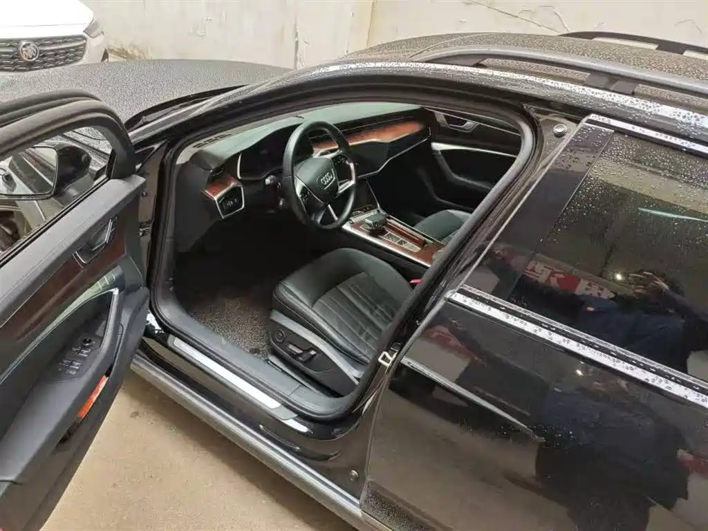 Audi A6 2021