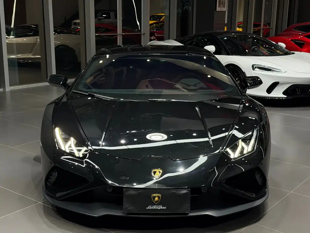 Lamborghini Huracán 2023
