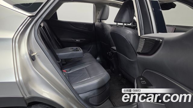Lexus NX 2023