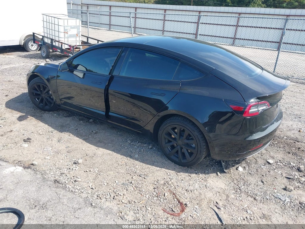 Tesla Model 3 2022