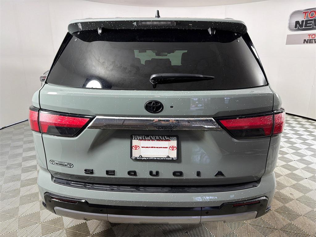 Toyota Sequoia 2024