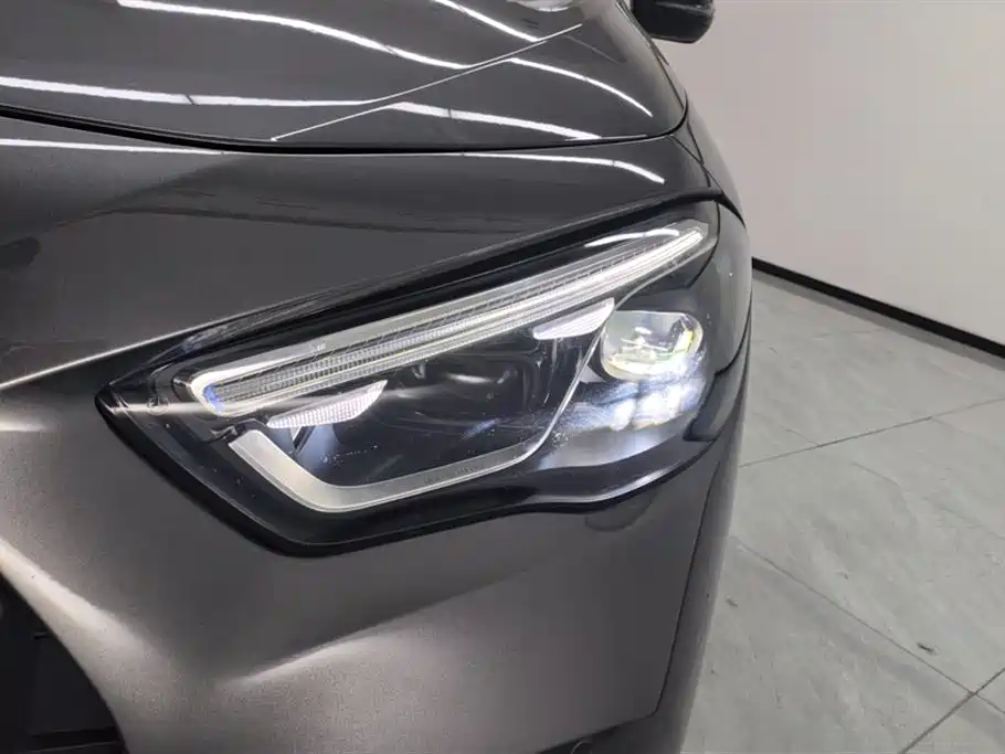 Mercedes-Benz GLA AMG 2024