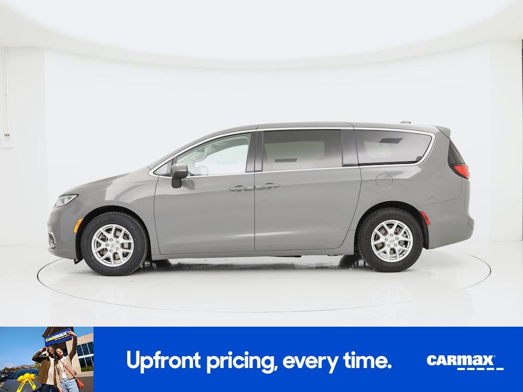Chrysler Pacifica 2023