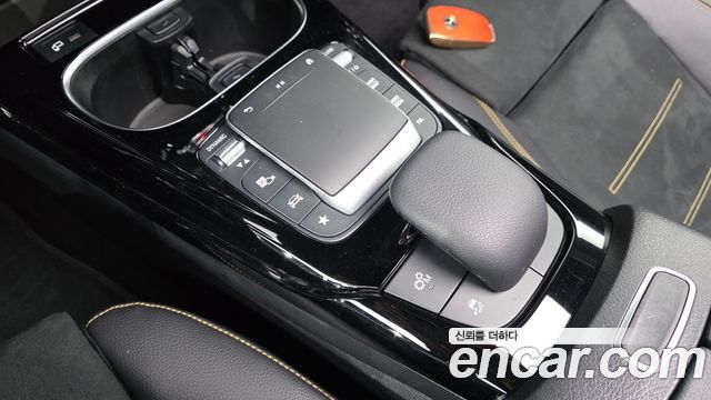 Mercedes-Benz CLA 2022