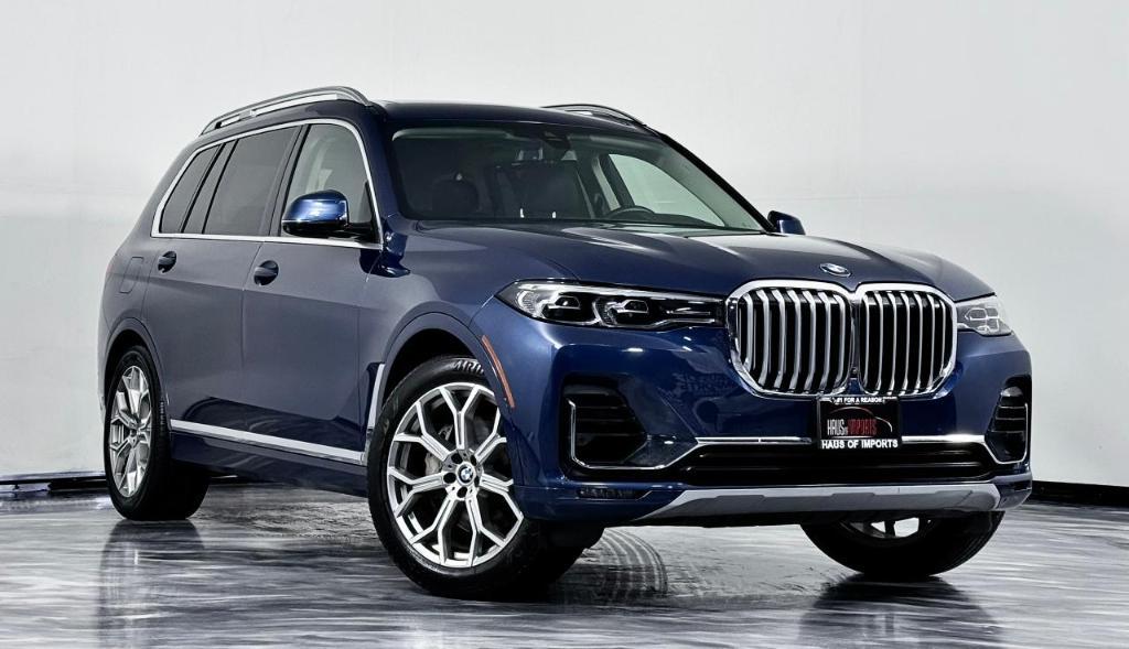 BMW X7 2021