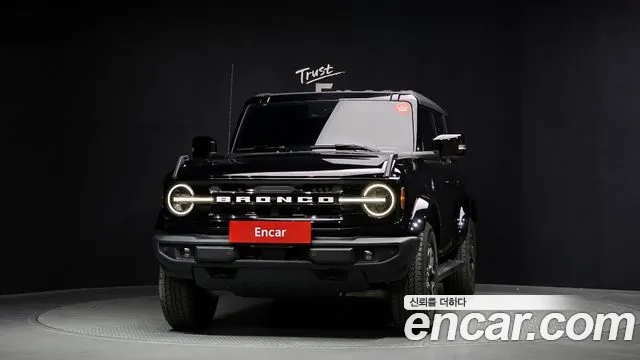 Ford Bronco 2024