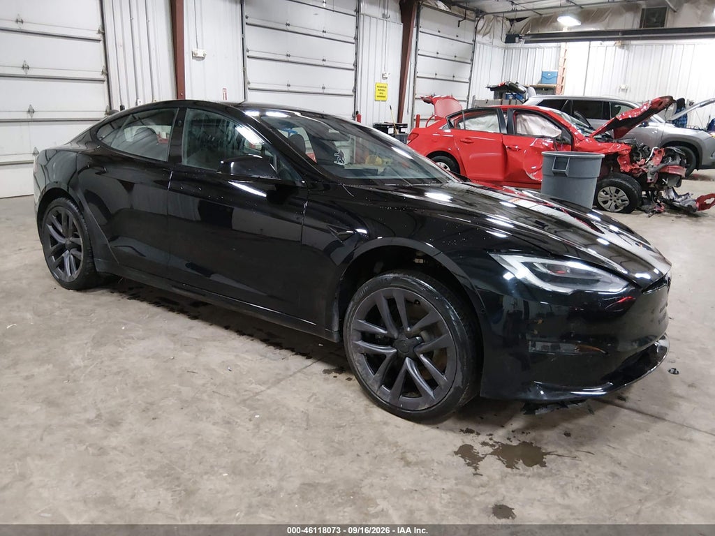 Tesla Model S 2021