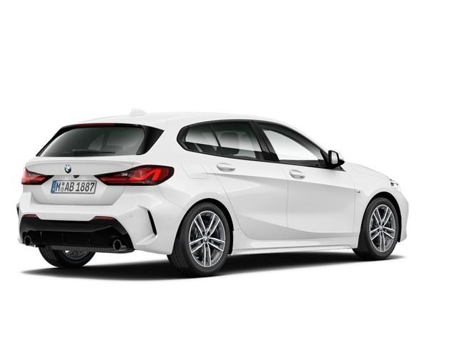 BMW 118 2023